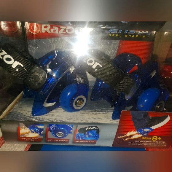 Razor Other - RAZOR Jetts Heel Wheels